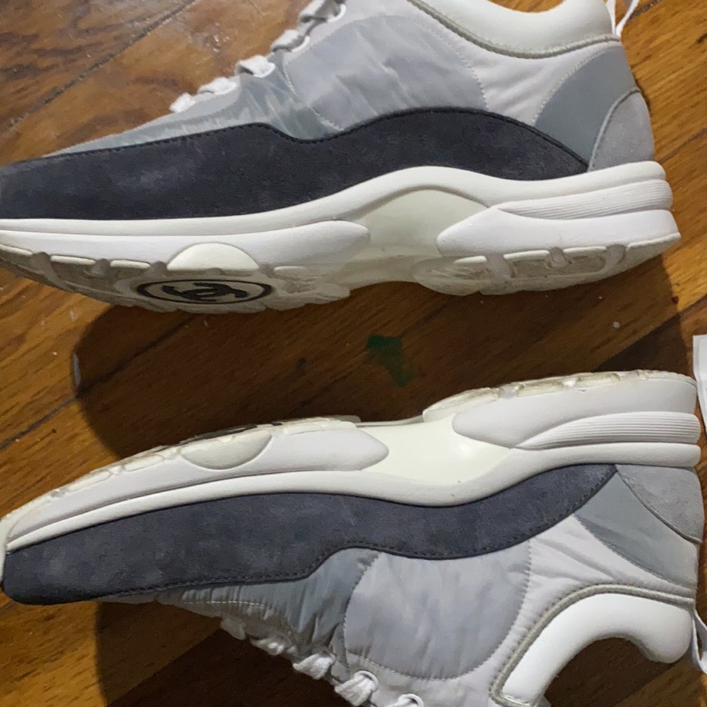 Authentic Like New - image 7